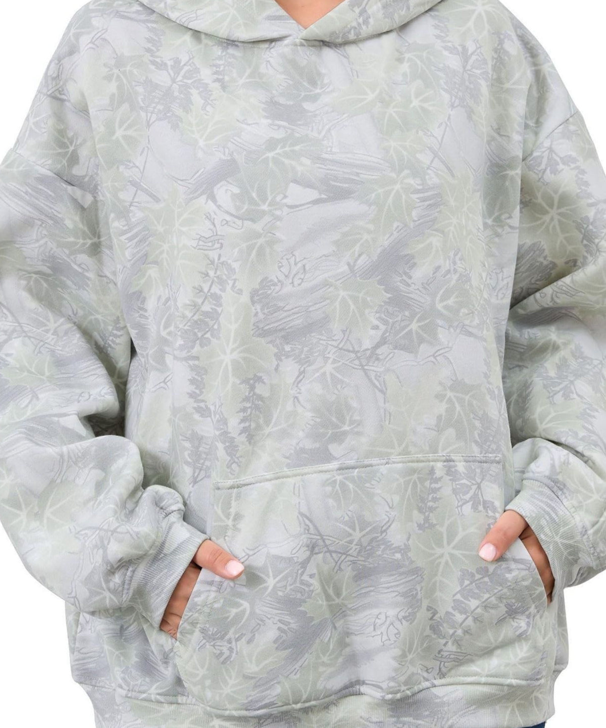 Women's Fashionable Printed Camouflage Maple Leaf Hoodie Top